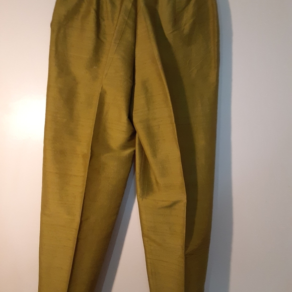 3X20. EUC Women's Pure Silk Charchuse Slacks - Picture 3 of 4